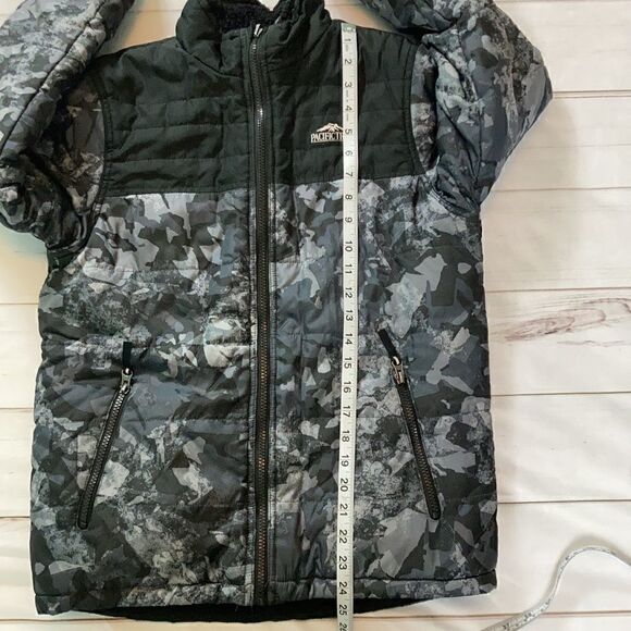 Pacific Trail Boys Reversible Puffer Jacket - Picture 5 of 10
